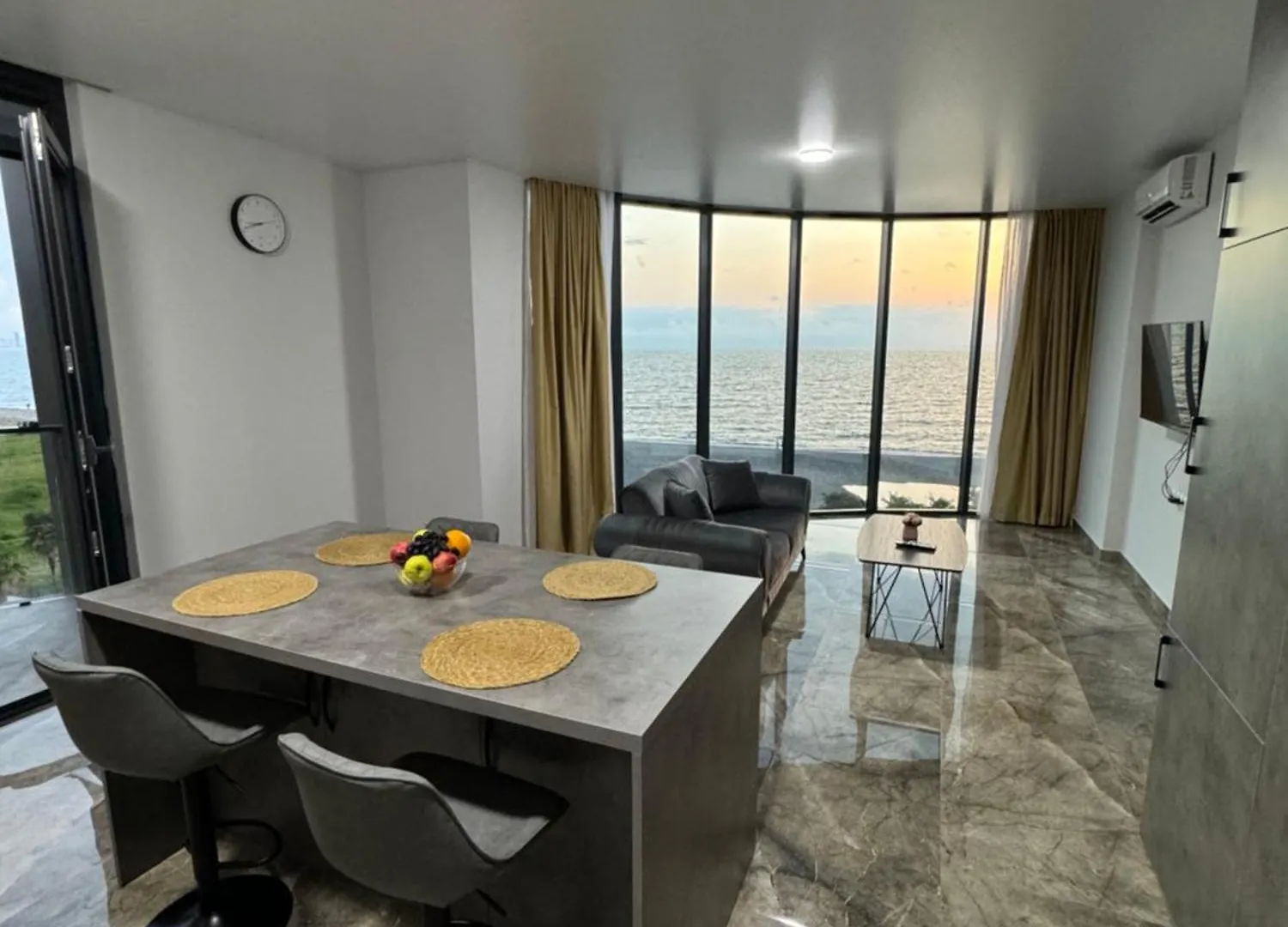 Tropical Garden Apartments Batumi